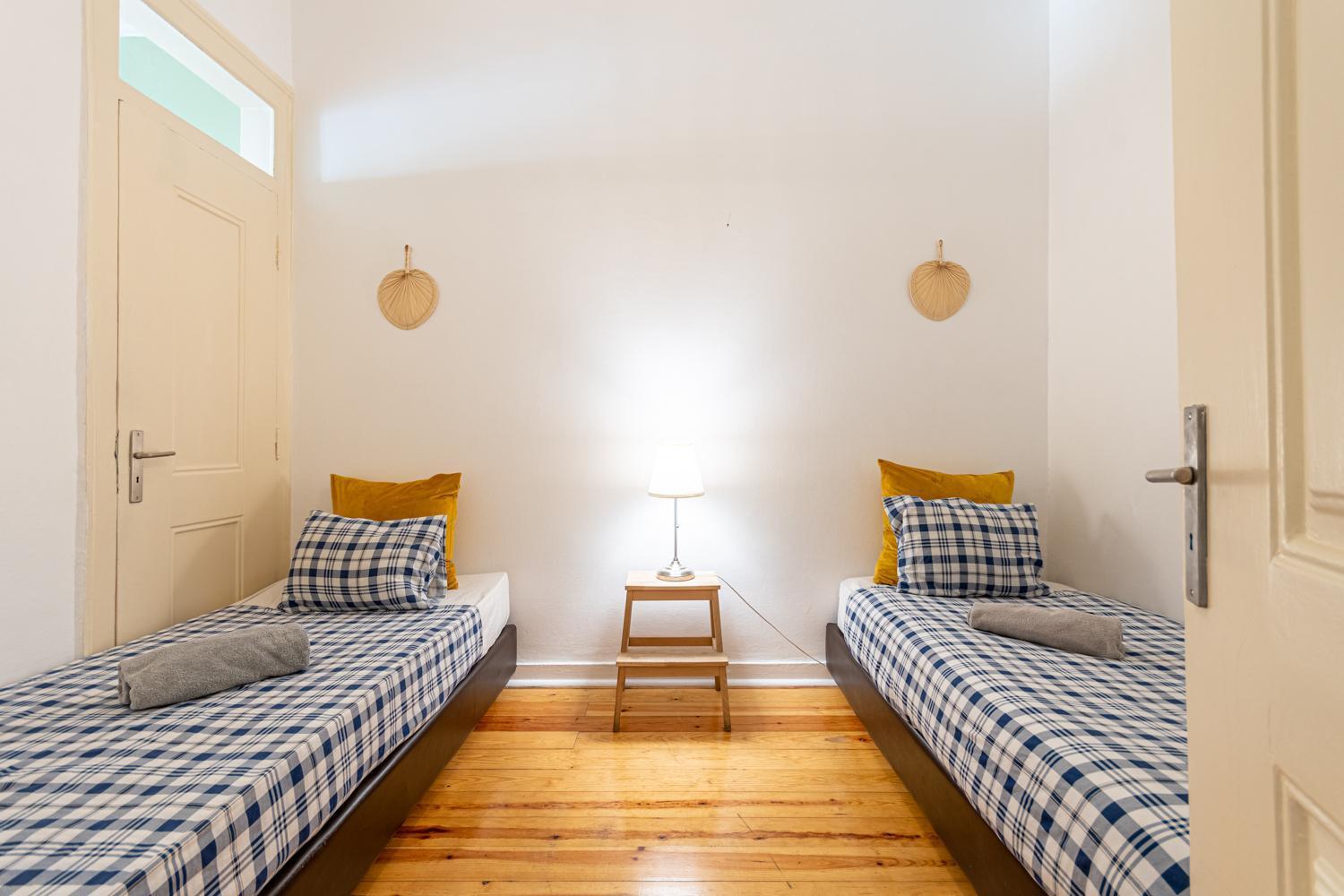 Spacious Apartment With Terrace At Graca Lisboa Exteriör bild