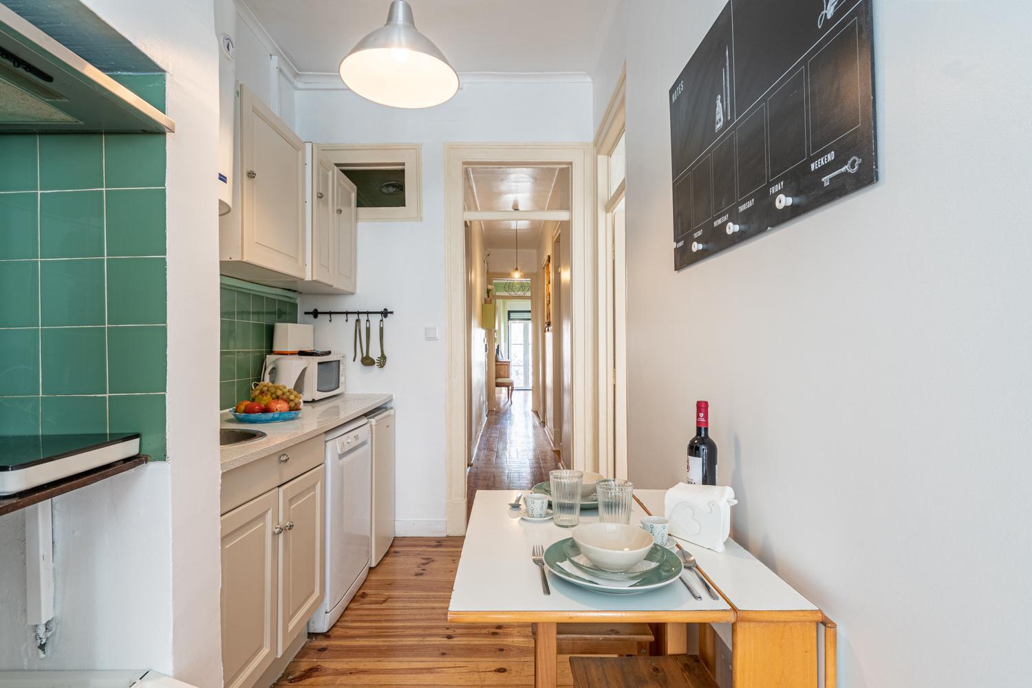 Spacious Apartment With Terrace At Graca Lisboa Exteriör bild